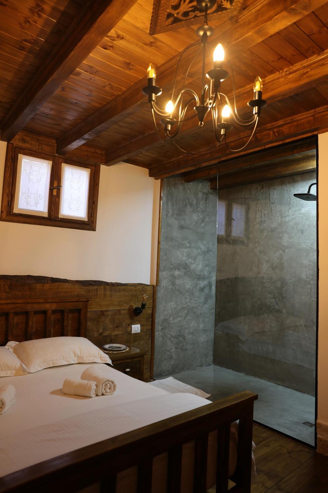 Anhel Hotel Berat Exteriör bild
